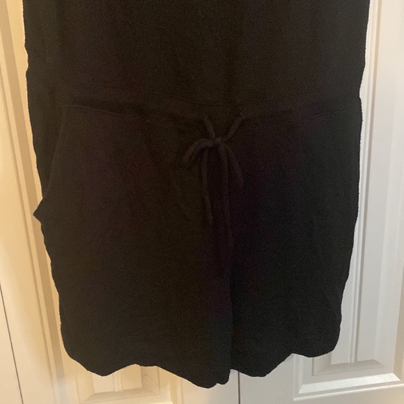 Joe Fresh - short lounge romper - size M - Picture 2 of 2